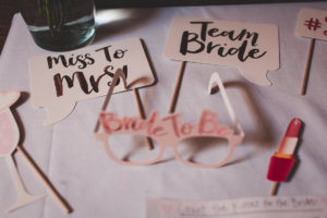 Read more about the article 13 Practical Bridal Shower Gift Ideas for the Bride-to-Be