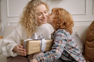 Read more about the article 13 Inexpensive Mother’s Day Gifts Ranging from Under $15 to Not More Than $25