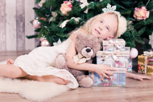 Read more about the article 24 Unique and Exciting Christmas Gift Ideas for Girls